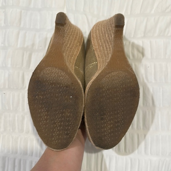 Michael Kors Gold and Brown Wedge Peep Toe Shoes - Picture 2 of 4